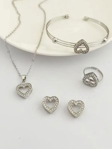 Silver Zircon Heart Shaped Combo Jewelry Gift Set (Code:22750)