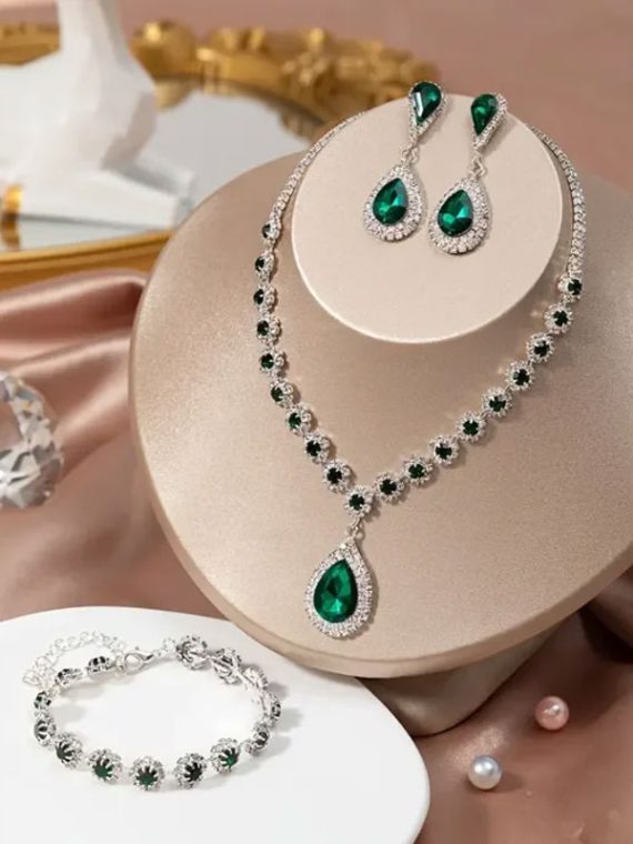 Imported Rhinestone Necklace & Earrings Set & Bracelet (Code:22571)